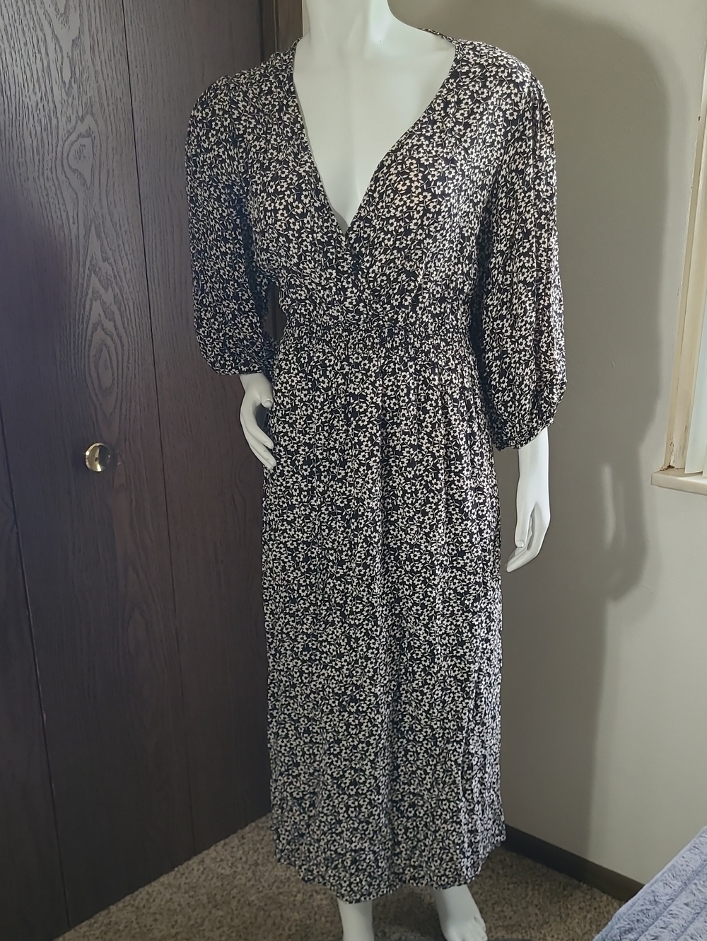 GAP Maternity Black and White Floral V-Neck Midi Dress
